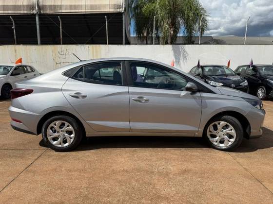 HYUNDAI HB20S 1.0 12V FLEX COMFORT PLUS MANUAL HYUNDAI HB20S 1.0 12V FLEX COMFORT PLUS MANUAL